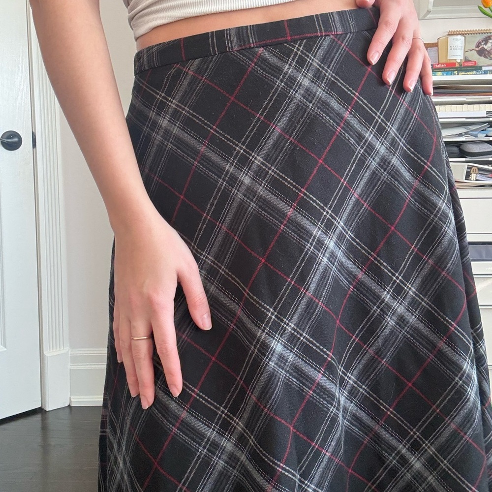 Jones New York Black and Red Plaid A-Line Skirt - Picture 3 of 4